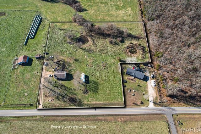 36911 Highway Bb, Lebanon, MO 65536