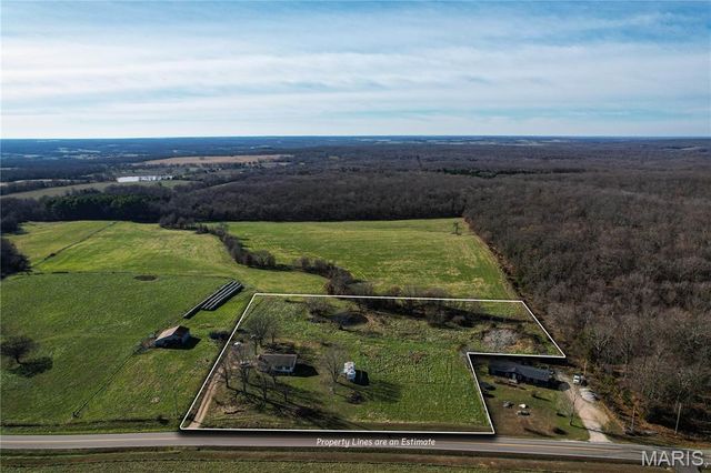 36911 Highway Bb, Lebanon, MO 65536