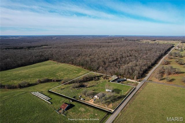 36911 Highway Bb, Lebanon, MO 65536