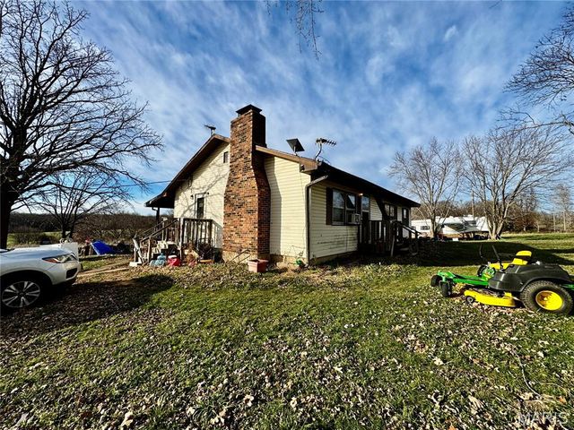 36911 Highway Bb, Lebanon, MO 65536