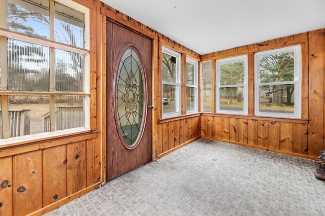 115 W Warren Street, Dresser, WI 54001