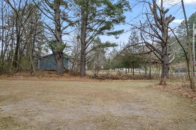 115 W Warren Street, Dresser, WI 54001