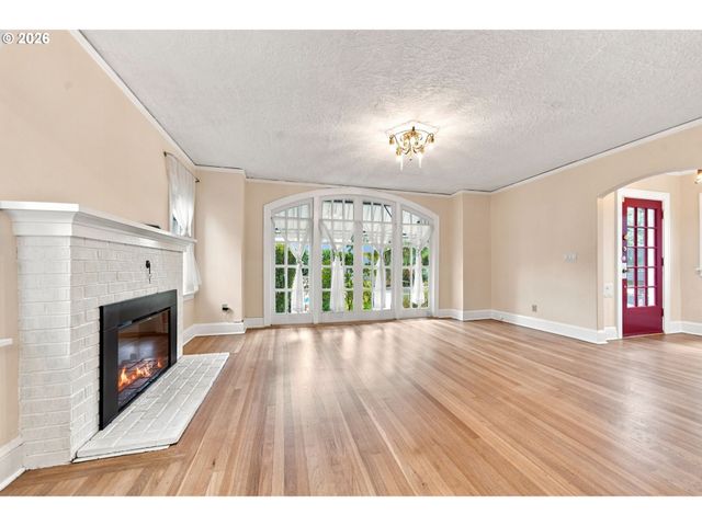 4115 Se GLADSTONE St, Portland, OR 97202