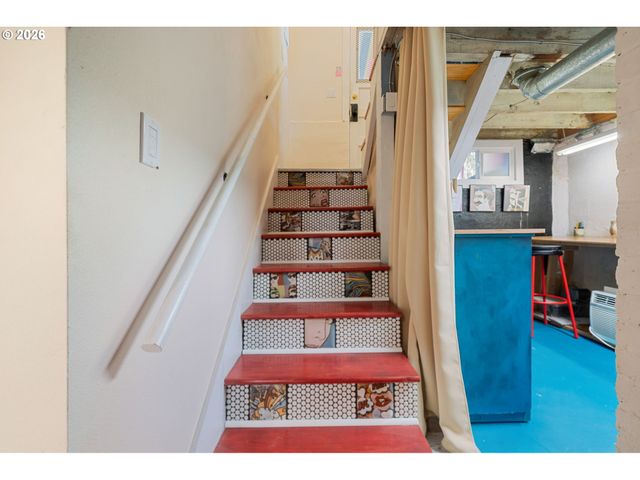 4115 Se GLADSTONE St, Portland, OR 97202