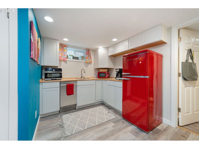 4115 Se GLADSTONE St, Portland, OR 97202