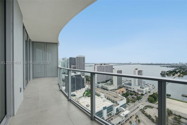 1400 Biscayne Blvd 3803, Miami, FL 33132
