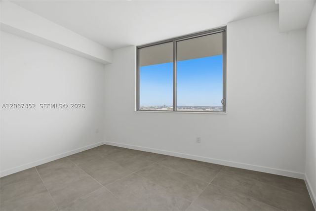 1400 Biscayne Blvd 3803, Miami, FL 33132