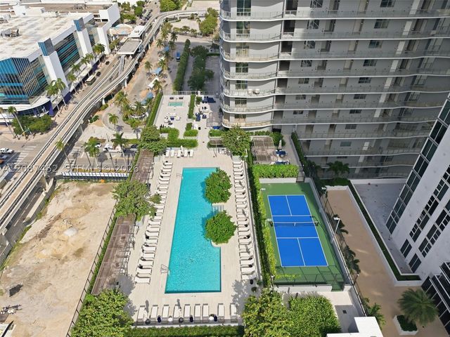 1400 Biscayne Blvd 3803, Miami, FL 33132