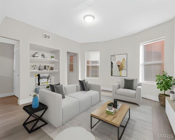 5437 Page Boulevard, St Louis, MO 63112