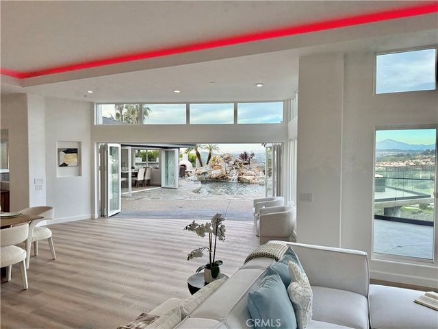 716 Avenida Columbo, San Clemente, CA 92672