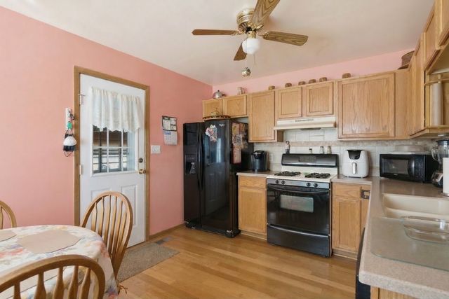 3708 Pebble Creek, Mchenry, IL 60050