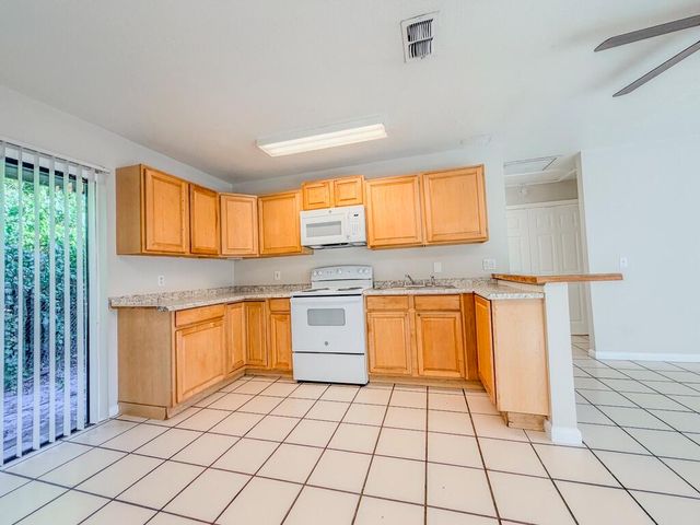 2028 Major Drive, West Palm Beach, FL 33415