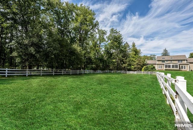 193 Pulis Avenue, Franklin Lakes, NJ 07417