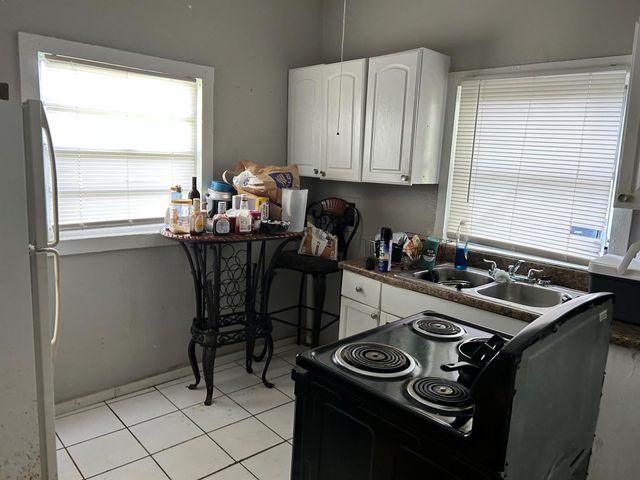 705 Avenue B, Fort Pierce, FL 34950
