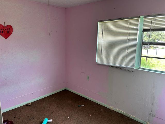 705 Avenue B, Fort Pierce, FL 34950