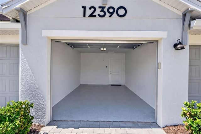 12390 WELLEN GOLF STREET 204, Venice, FL 34293
