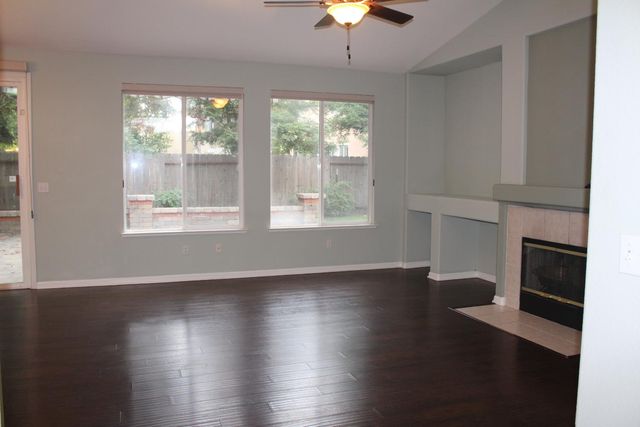 1944 Lebaron Dr, Stockton, CA 95209