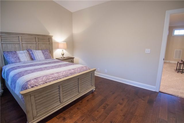 702 Mariners Circle, St Simons Island, GA 31522