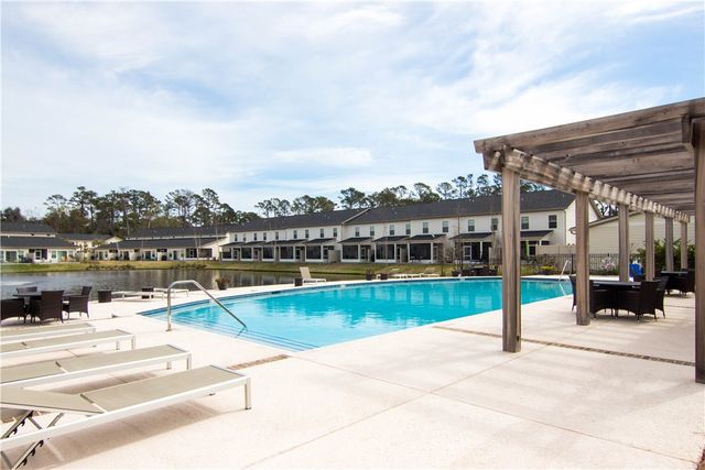 702 Mariners Circle, St Simons Island, GA 31522