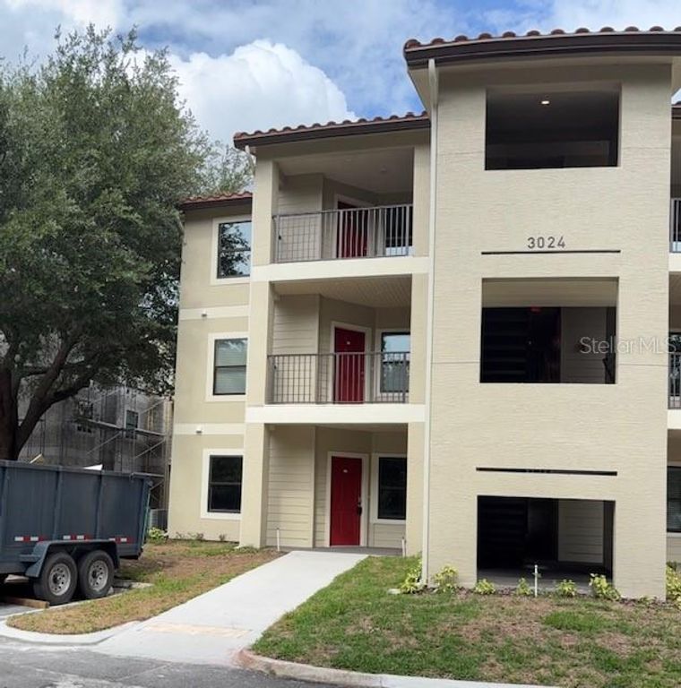 3024 PARKWAY BOULEVARD 201, Kissimmee, FL 34747