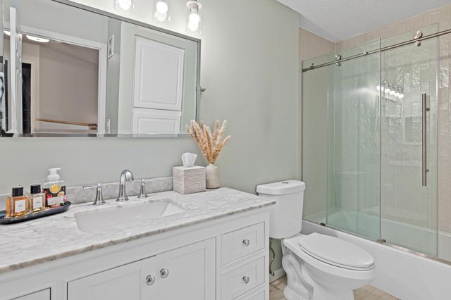 645 N 1st Street 135, Minneapolis, MN 55401
