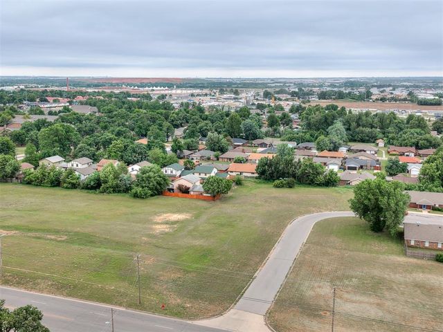 8240 NW 10th Street, Oklahoma City, OK 73127