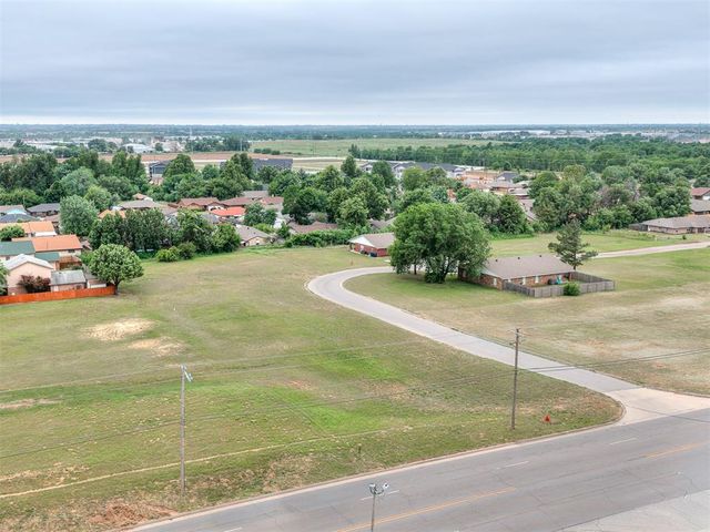 8240 NW 10th Street, Oklahoma City, OK 73127