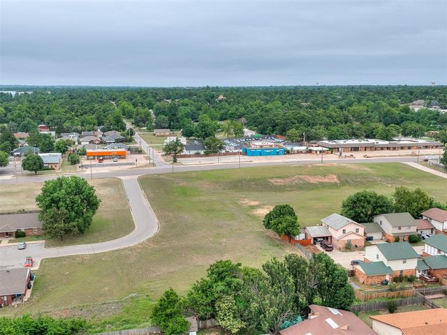 8240 NW 10th Street, Oklahoma City, OK 73127