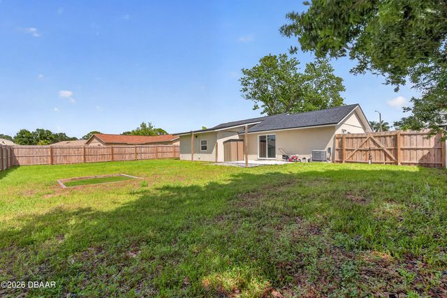 1307 Dexter Drive W, Port Orange, FL 32129