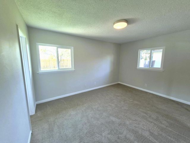 4720 Whipple Road, Riverside, CA 92506