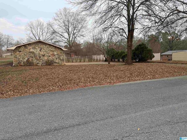 700 FOSTER DRIVE, Oxford, AL 36203