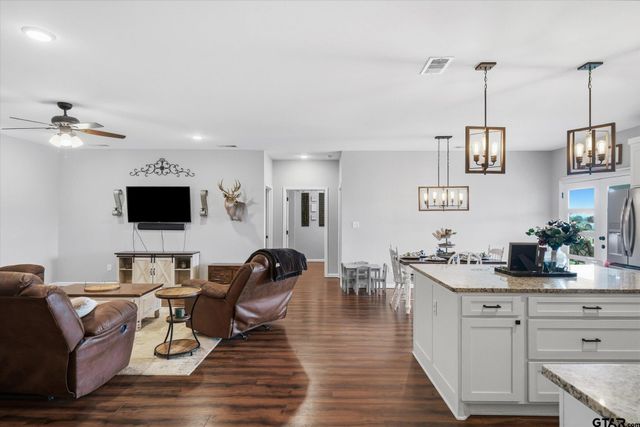 2280 VZ County Road 2501, Canton, TX 75103