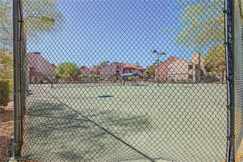 Image 29 of property listing at 5042 South Rainbow Boulevard 102, Las Vegas, NV 89118
