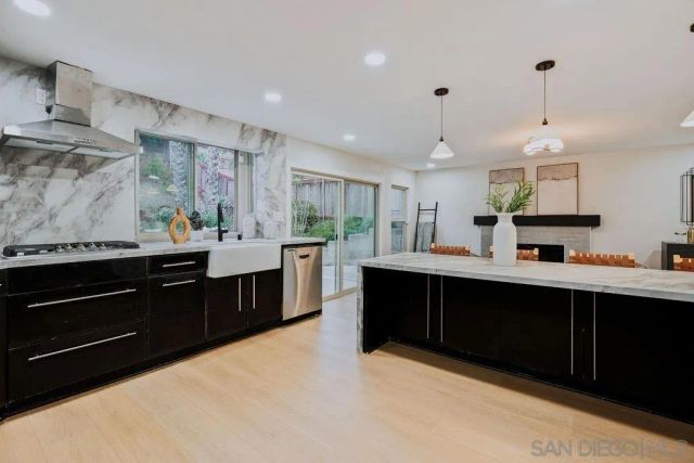 13477 Appalachian Way, San Diego, CA 92129