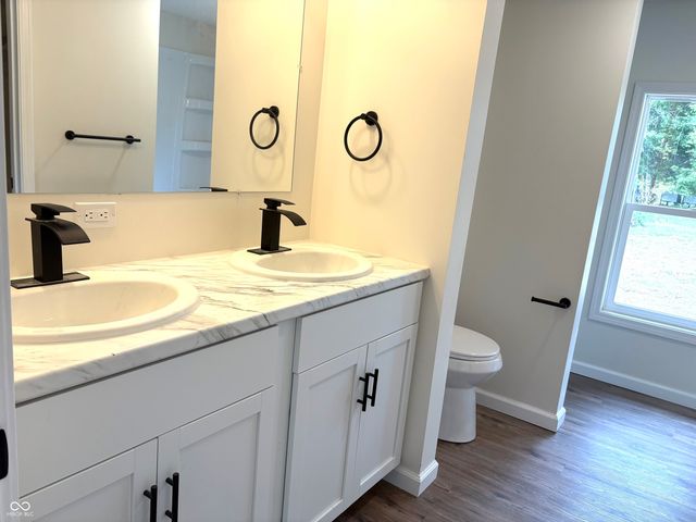 708 W Main Street, Waveland, IN 47989