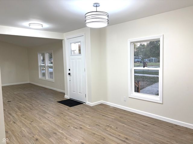 708 W Main Street, Waveland, IN 47989