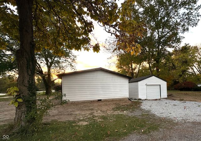 708 W Main Street, Waveland, IN 47989