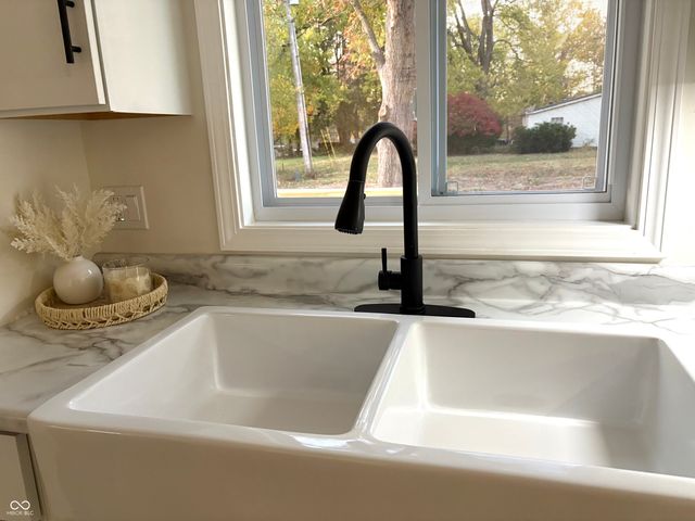 708 W Main Street, Waveland, IN 47989