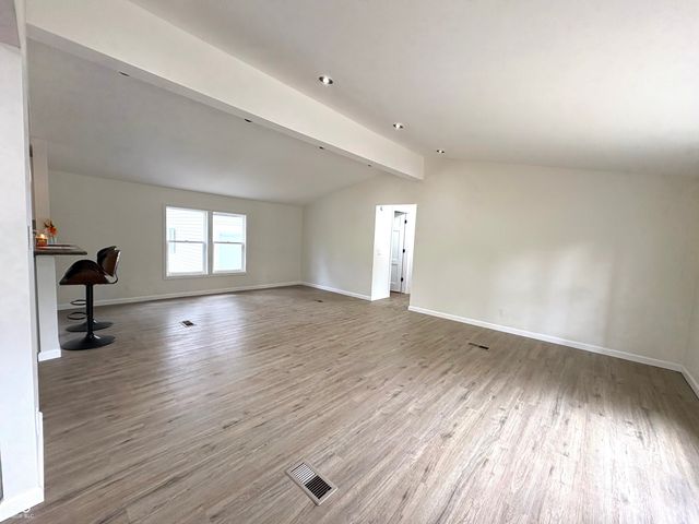 708 W Main Street, Waveland, IN 47989