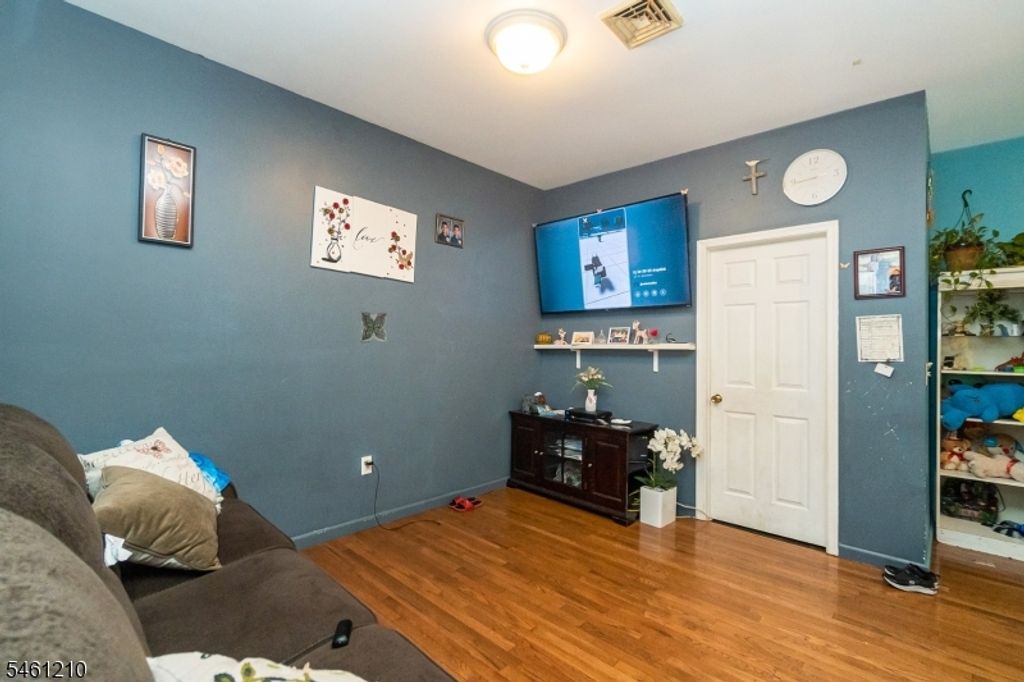 173 3rd St, Elizabeth City, NJ 07206 — photo 4