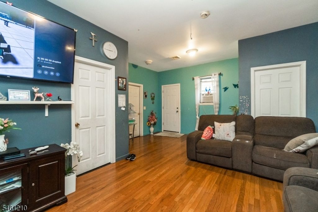 173 3rd St, Elizabeth City, NJ 07206 — photo 5