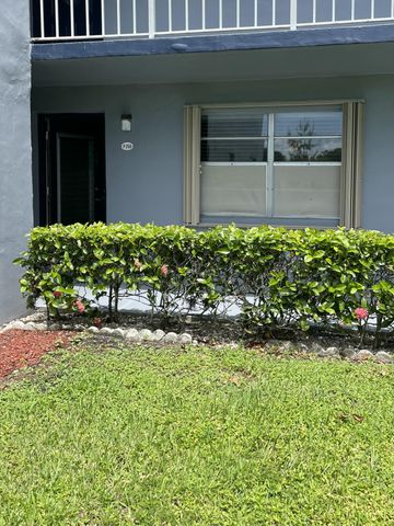 258 BURGUNDY F, Delray Beach, FL 33484