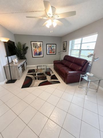 258 BURGUNDY F, Delray Beach, FL 33484