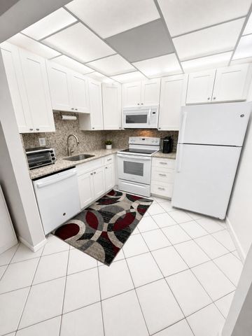 258 BURGUNDY F, Delray Beach, FL 33484