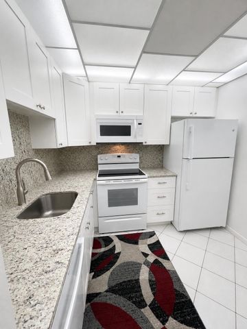 258 BURGUNDY F, Delray Beach, FL 33484