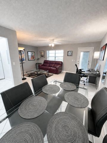 258 BURGUNDY F, Delray Beach, FL 33484