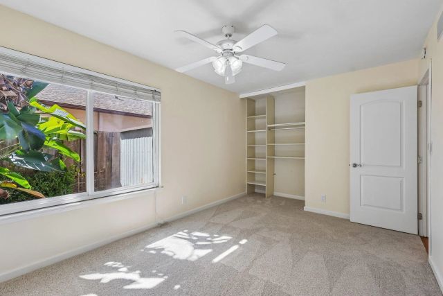 8869 Menkar Rd, San Diego, CA 92126