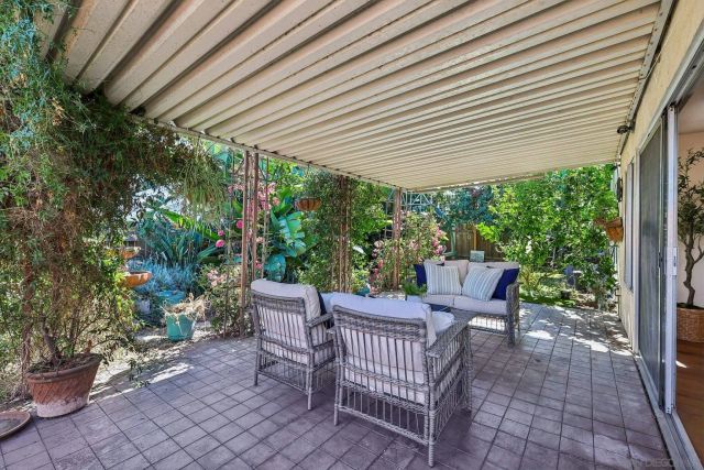 8869 Menkar Rd, San Diego, CA 92126