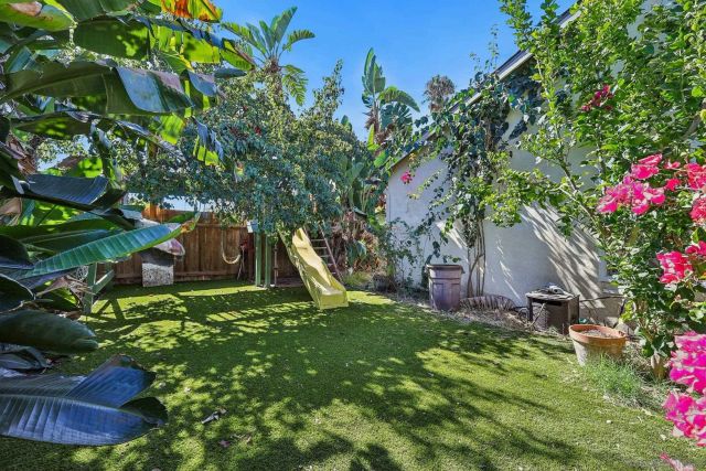 8869 Menkar Rd, San Diego, CA 92126