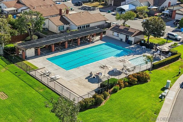 8869 Menkar Rd, San Diego, CA 92126
